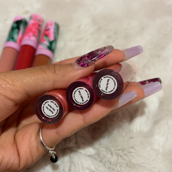 Live glam lipsticks - Picture 3 of 3